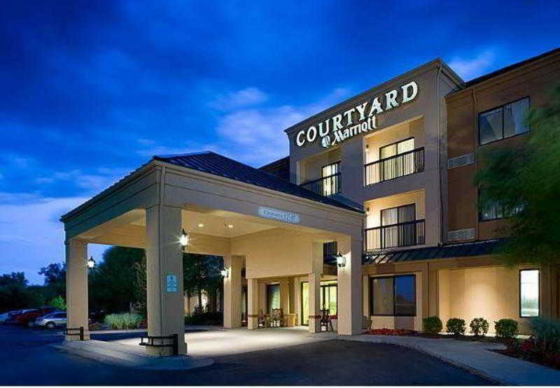 Hotel Courtyard By Marriott Wichita East Esterno foto