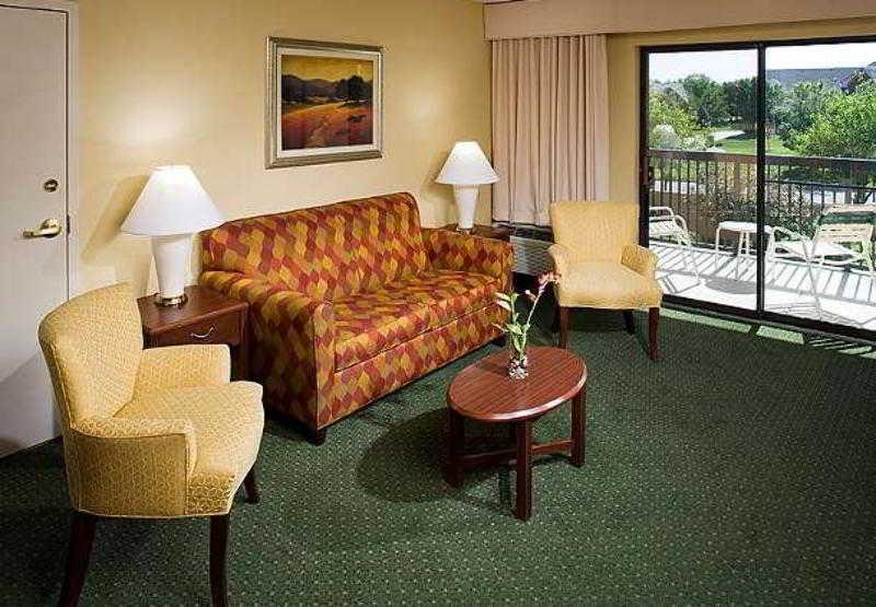 Hotel Courtyard By Marriott Wichita East Camera foto